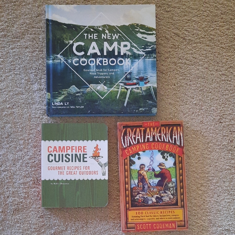 Camping cookbook set